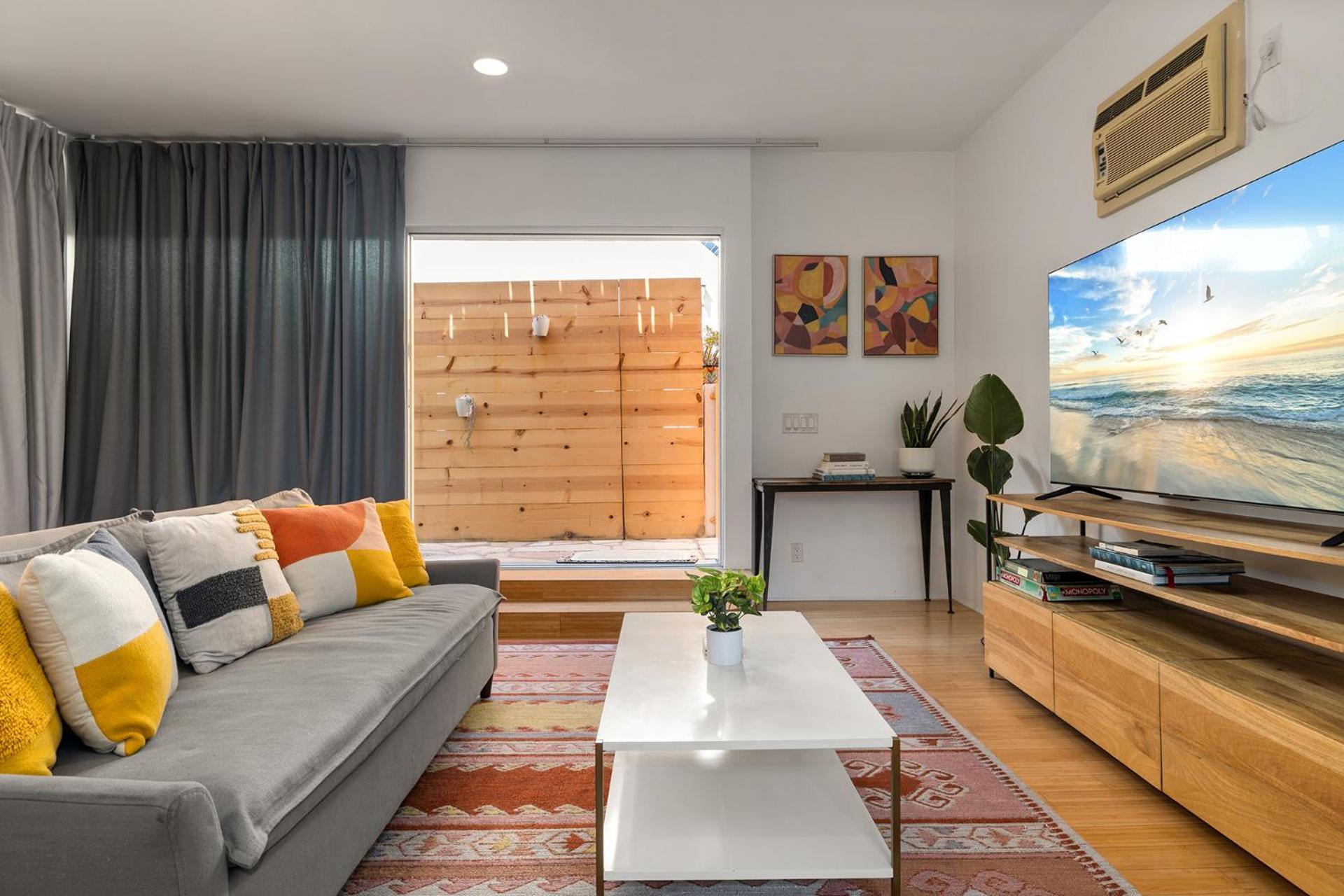 Apartment Artsy Venice Canals W/rooftop & Sauna Los Angeles